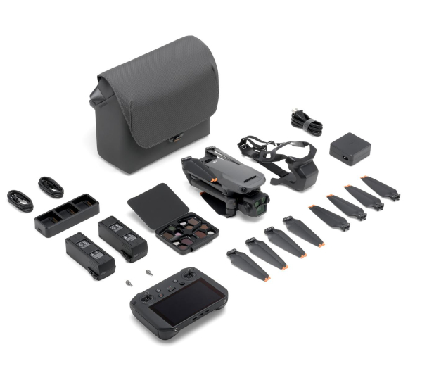 DJI Mavic 3 Pro Fly More Combo (RC PRO) - 1139532 - zdjęcie 2